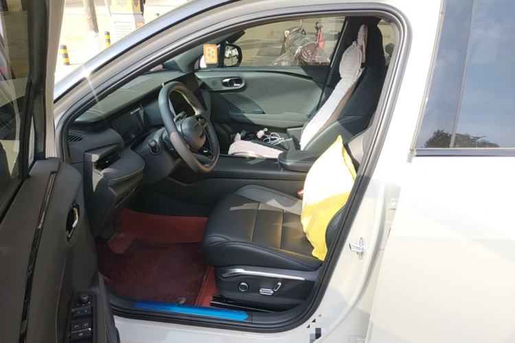 Used Lynk & Co 06 2025 Renew 1.5T Halo
