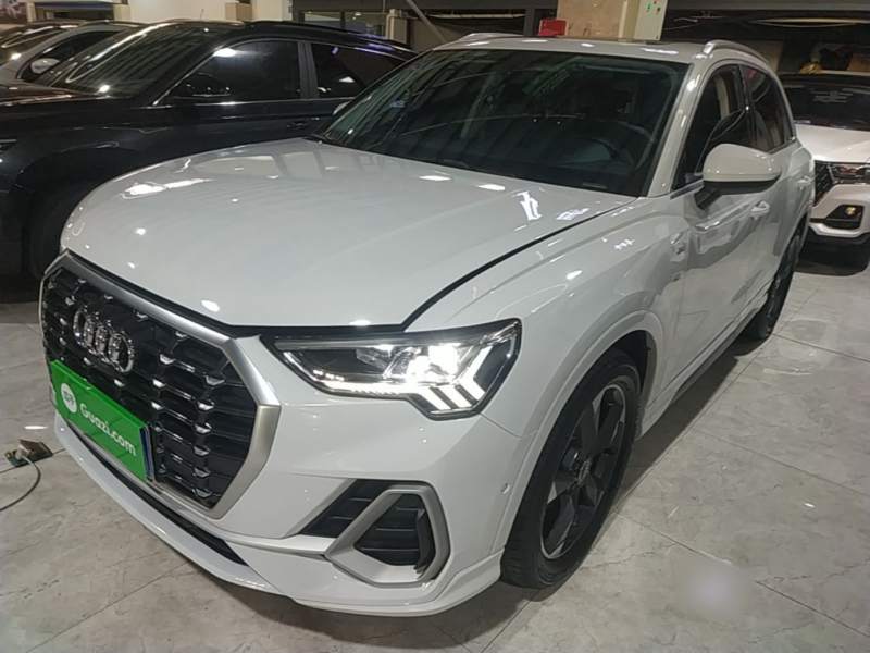 Used Audi Q3 2022 35 TFSI Fashion Dynamic Model — 1