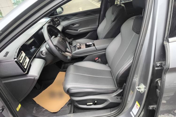 Used BYD Qin L 2024 DM-i 120KM Beyond Model
