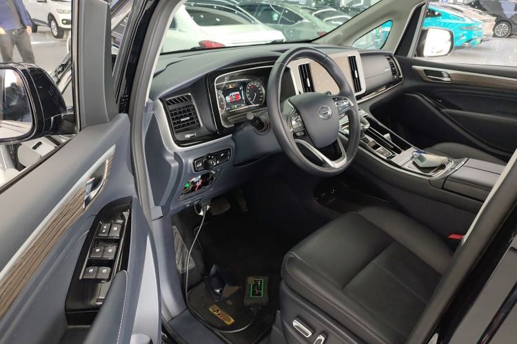 Used GAC Trumpchi M8 2023 Lingxiu Series 390T Deluxe Edition
