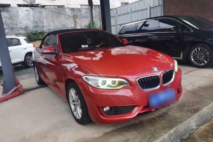 Used BMW 2 Series 2015 218i Convertible Coupe Front Right 45 Deg