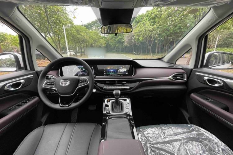 Used GAC Trumpchi M6 2023 PRO 270T DCT Luxury Edition
