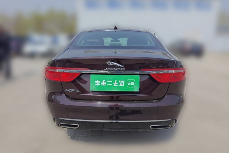 Used Jaguar XFL 2017 XFL 2.0T 200PS Windflower Edition
