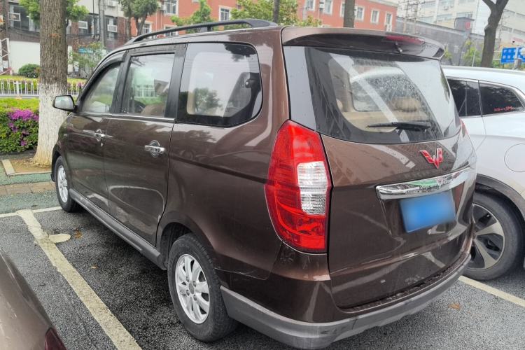 Used Wuling Hongguang 2014 1.5L S Comfort Model Rear Left 45 Deg