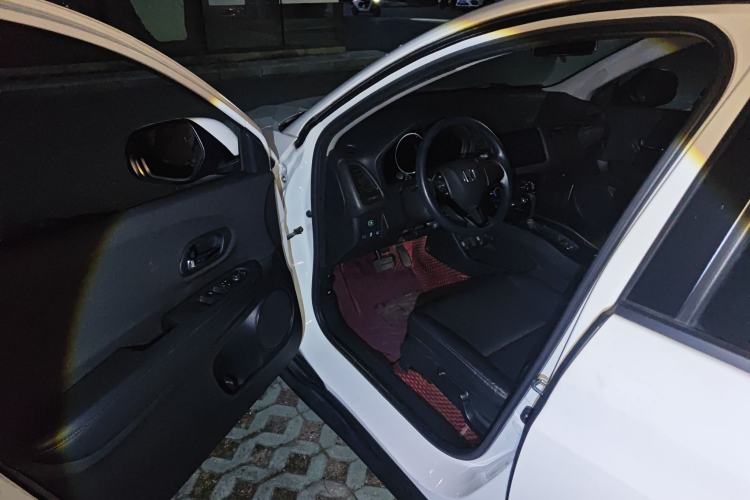 Used Honda Vezel 2019 1.5L CVT Pioneer Edition China V