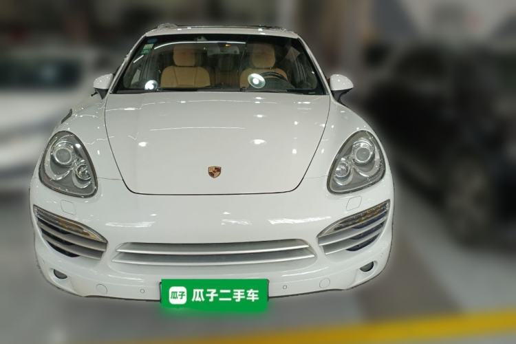 Used Porsche Cayenne 2014 Cayenne Platinum Edition 3.0T Front