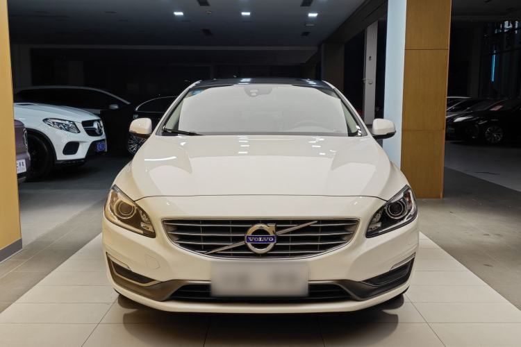 Used Volvo S60 2018 S60L T3 Smart Upgrade Edition
