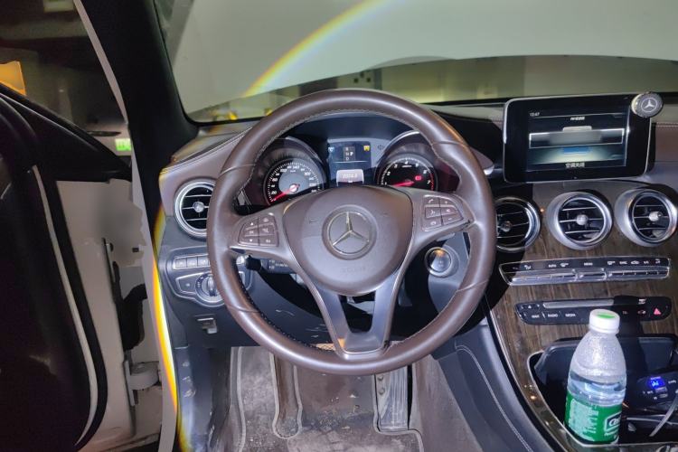 Used Mercedes-Benz GLC 2017 GLC 260 4MATIC Luxury Model
