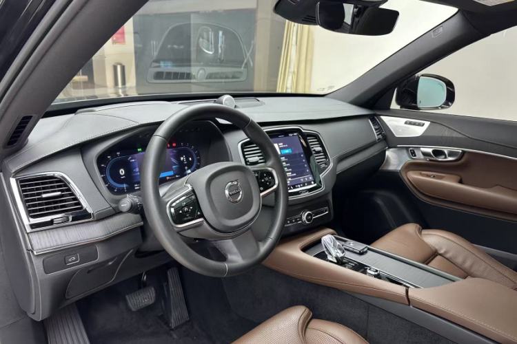 Used Volvo XC90 2024 B6 Zhiya Luxury 7-Seater