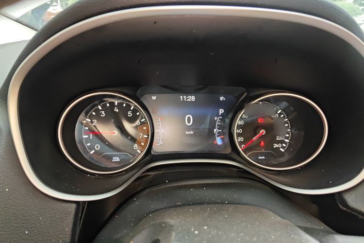 Used Jeep Compass 2017 200T Automatic Family Edition