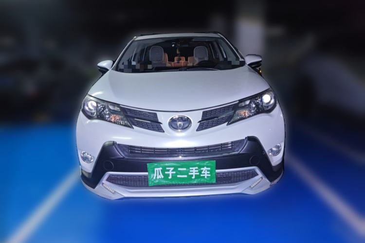 Used Toyota RAV4 2015 2.0L CVT Two-Wheel Drive Fashion Edition
