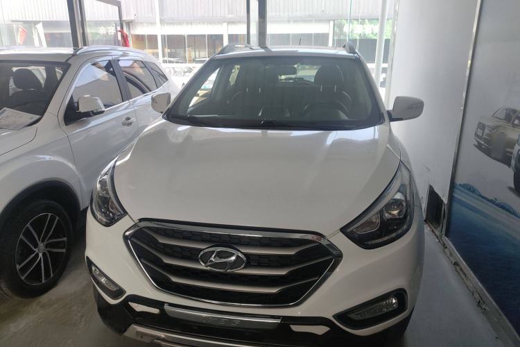 Used Hyundai ix35 2013 2.0L Automatic Two-Wheel Drive Smart GLS China IV Standard