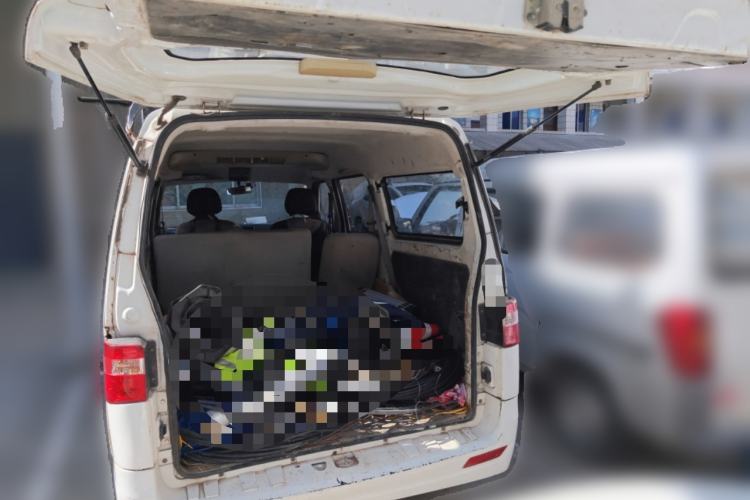 Used Jinbei Hiace X30 2018 1.3L Standard Edition DLCG12 Trunk