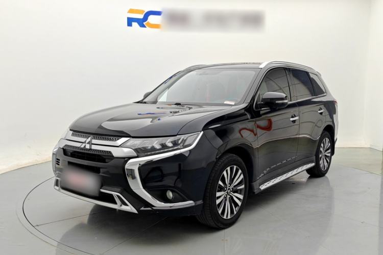 Used Mitsubishi Outlander 2021 2.4L 4x4 Zhi Xiang Edition 7 Seats