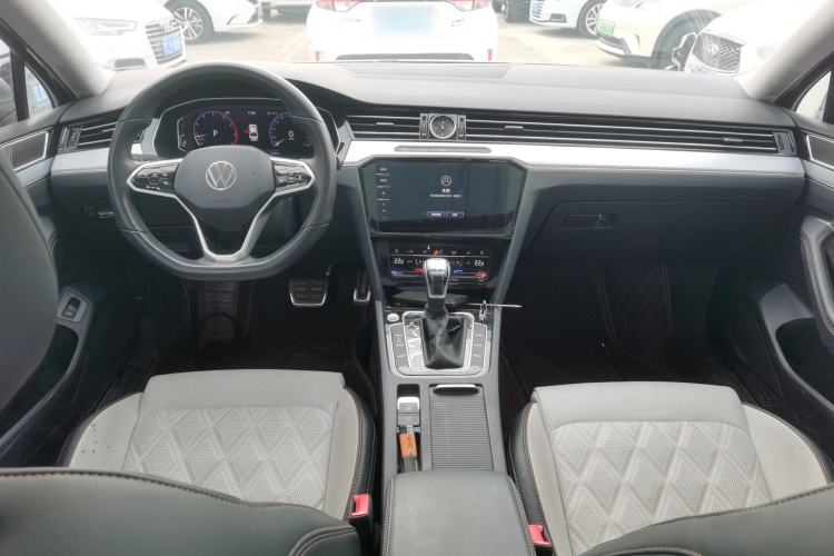 Used Volkswagen Magotan 2023 2 Million Units Commemorative Edition 330TSI DSG Luxury Version