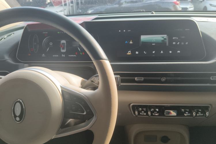 Used ORA Good Cat 2021 400km Standard Range Venus Edition Lithium Iron Phosphate
