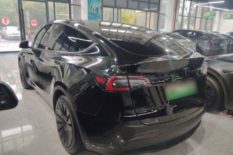 Used Tesla Model Y 2023 Rear-Wheel-Drive Version Rear Left 45 Deg