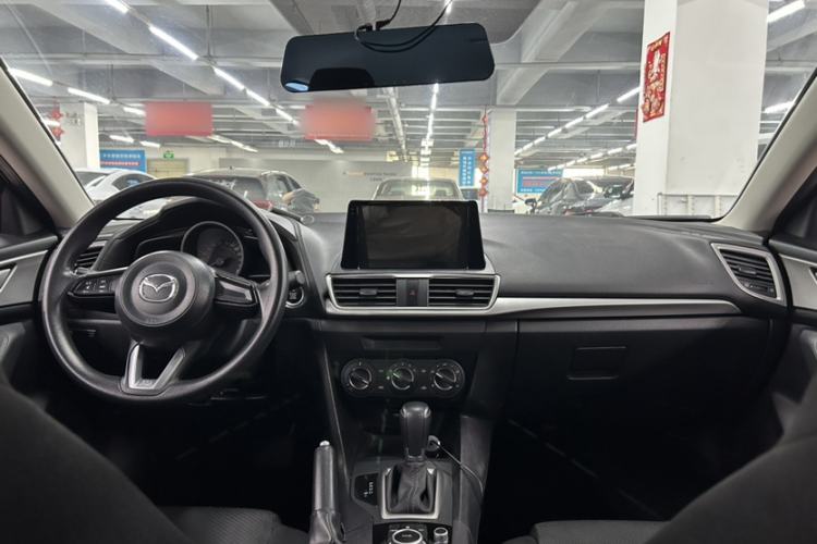 Used Mazda Mazda 3 Axela 2017 Sedan 1.5L Automatic Comfort Model Emission Standard China V
