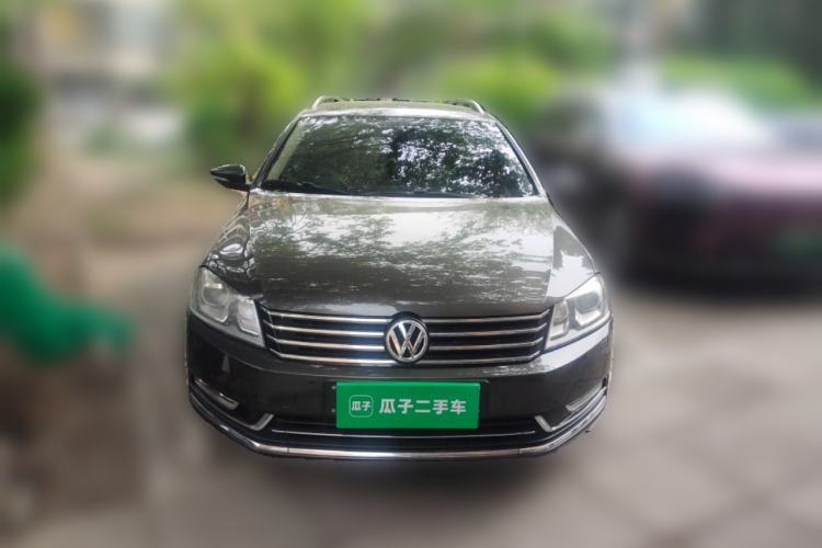 Used Volkswagen Magotan 2012 Travel Edition 2.0 TSI Luxury Version
