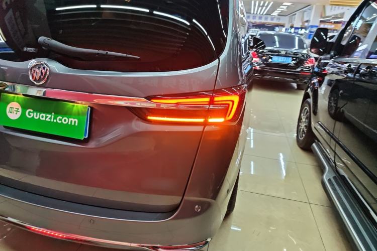 Used Buick GL8 2022 Land Executive Class 652T Prestige Model
