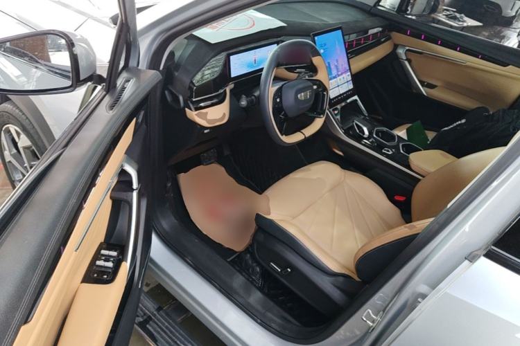 Used Geely Auto FX11 2023 1.5TD DCT Prestige Edition