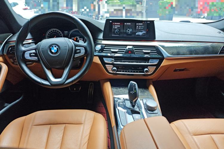 Used BMW 5 Series 2018 Restyled 530Li Leading Edition M Sport Package