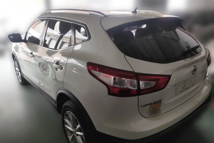 Used Nissan Qashqai 2017 2.0L CVT Elite Edition China V Standard Rear Left 45 Deg