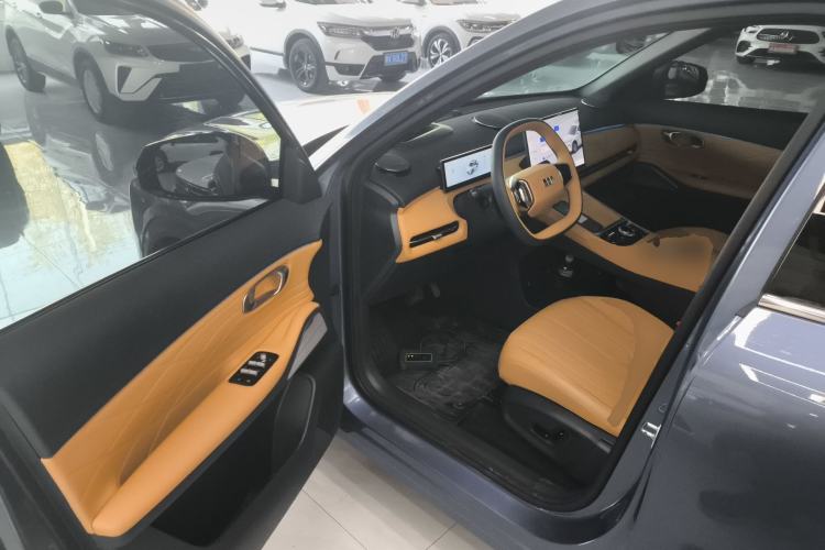 Used Geely Galaxy Xingjian 7 EM-i 2025 120km Flagship Edition Driver Seat