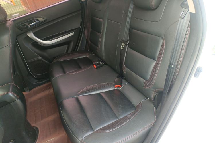 Used CHANGAN CS35 2016 1.6L Manual Luxury Model China V Standard