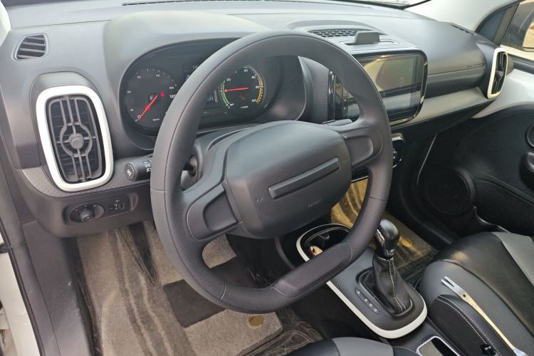 Used Roewe Clever 2022 311km QiQi BoBo Edition
