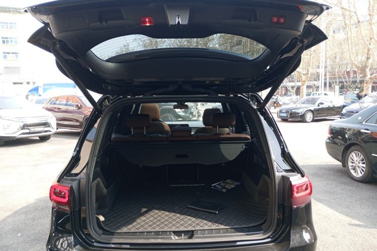 Used Mercedes-Benz GLB 2023 GLB 200 Dynamic Edition Trunk