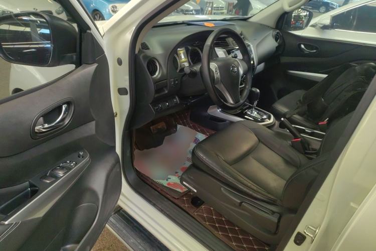 Used Nissan Terra 2018 2.5L Automatic 2WD Luxury Edition