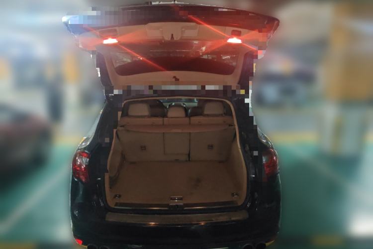 Used Porsche Cayenne 2011 Cayenne 3.0T Trunk