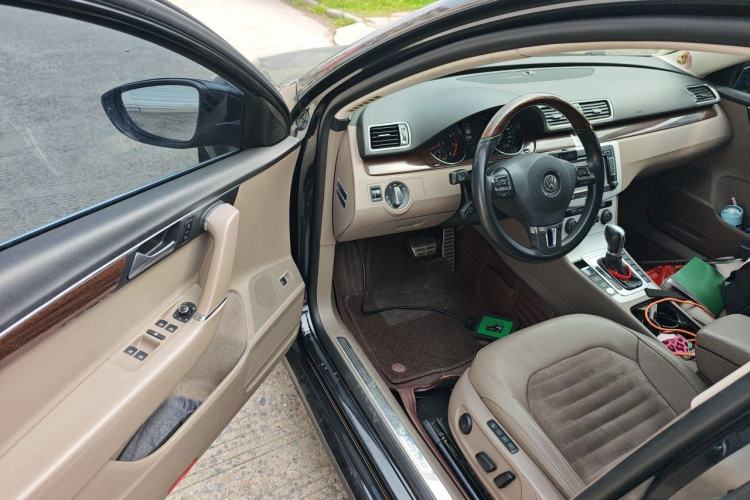 Used Volkswagen Magotan 2015 1.8TSI Prestige Model Driver Seat