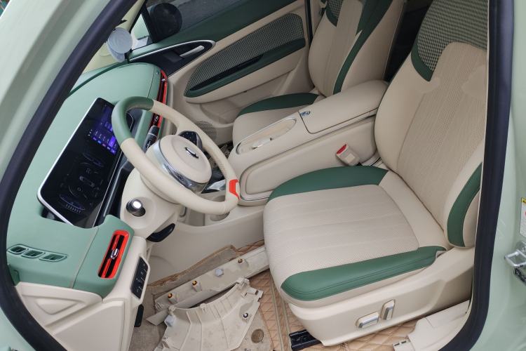 Used ORA Good Cat 2023 401 km Standard Range Prestige Version Lithium Iron Phosphate