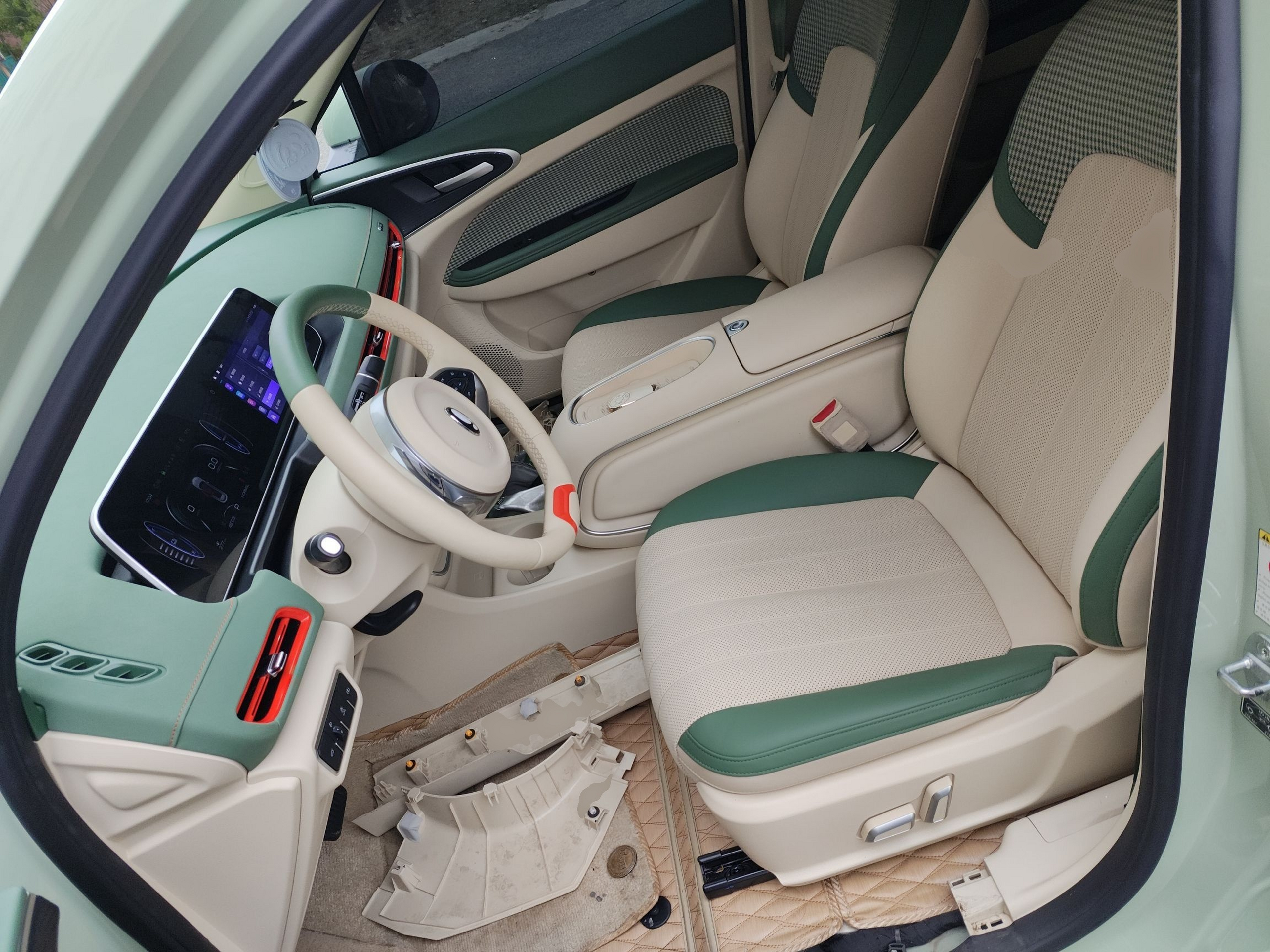 Переднее сиденье в автомобиле