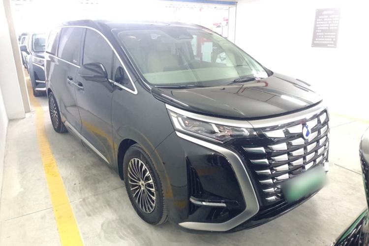 Used Denza D9 2022 DM-i 970 Four-Wheel Drive Prestige Model
