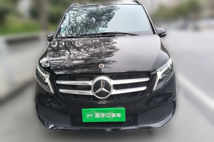 Used Mercedes-Benz V-Class 2022 V 260 Avantgarde Edition Front