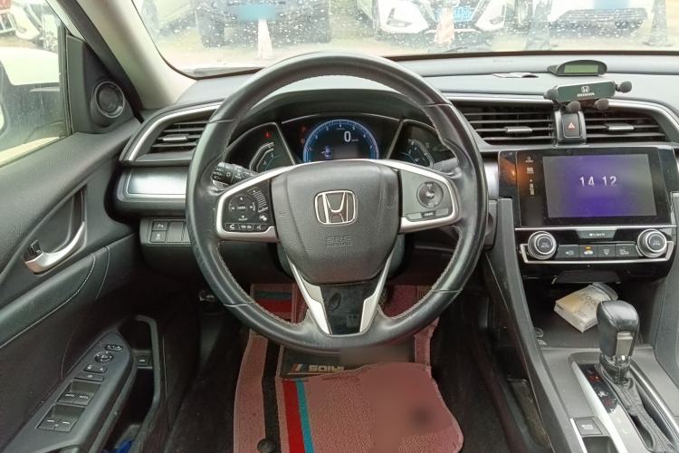 Used Honda Civic 2016 220TURBO CVT Prestige Edition
