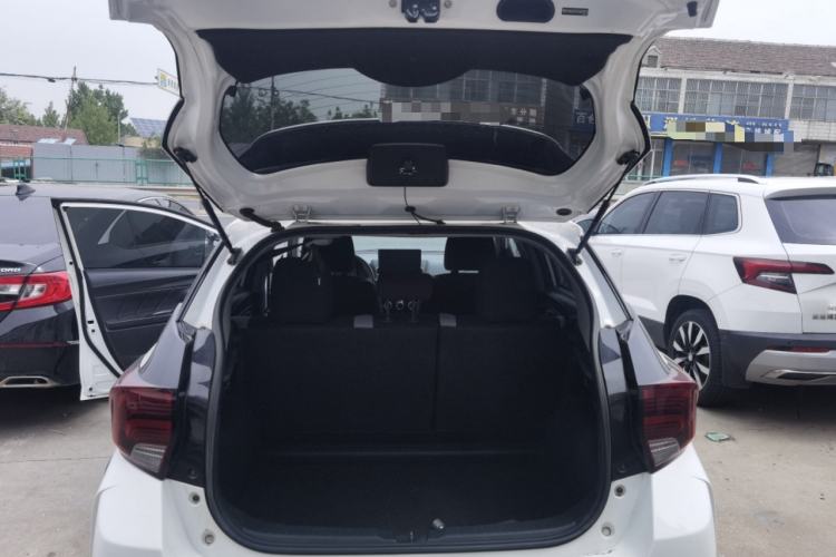 Used Toyota YARiS L Zhi Xuan 2020 X-Trail X 1.5L CVT Leading Edition