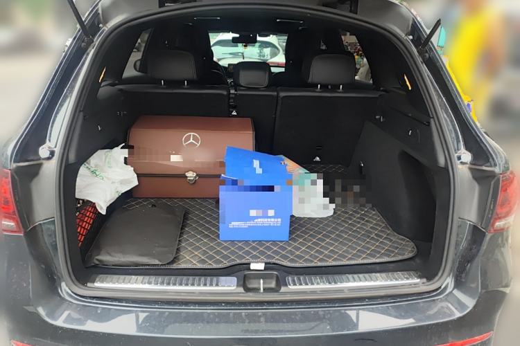 Used Mercedes-Benz GLC 2020 Facelift GLC 260 L 4MATIC Luxury Edition Trunk