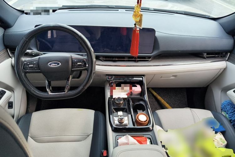 Used Ford Equator Sport 2022 EcoBoost 170 Premier Edition Center Console