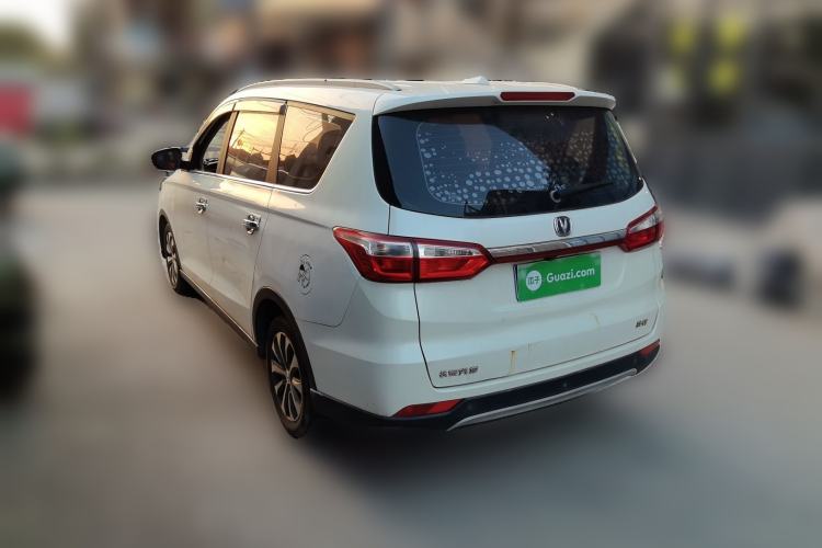 Used CHANGAN Lingxuan 2017 1.6L Manual Elite Model
