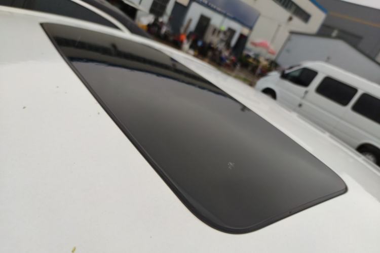 Used Chevrolet Cavalier 2019 320 Automatic Xinyue Edition Roof