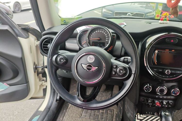 Used MINI 2016 1.5T COOPER
