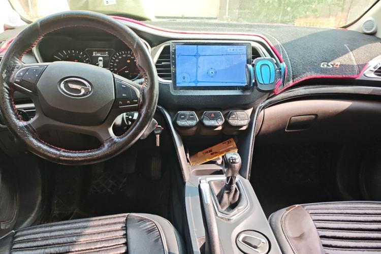 Used GAC Trumpchi GS4 2017 200T Manual Two-Wheel Drive Elite Edition
