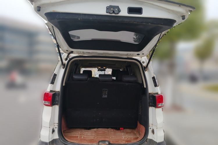 Used HYOSOW H3 2017 1.5L Manual Comfort Sunroof Version