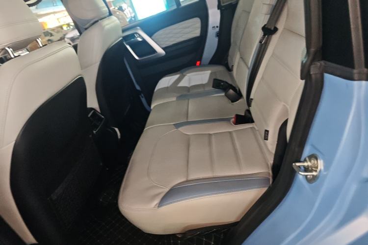 Used BAIC Off-Road BJ40 2024 2.0D Blade Hero Glory Edition Left Rear Seat