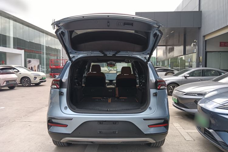 Used BYD Tang New Energy 2023 DM-i Champion Edition 112KM Prestige Model Trunk