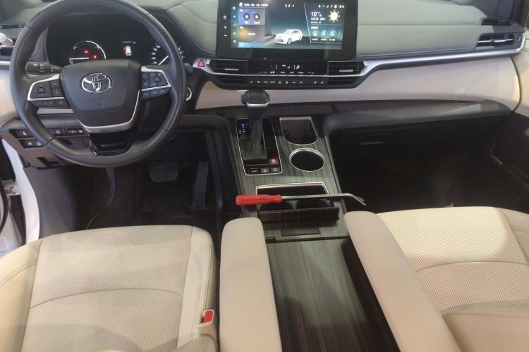 Used Toyota Sienna 2024 2.5L Hybrid Four-Wheel Drive Prestige Edition